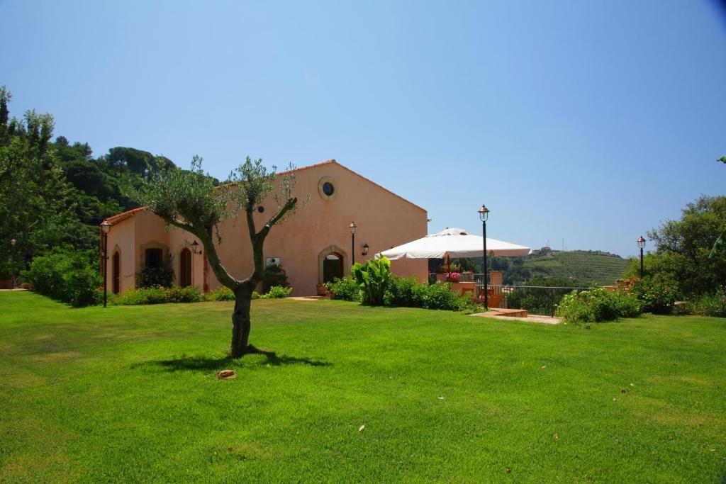 B&B Le Ginestre Cefalù Exteriör bild